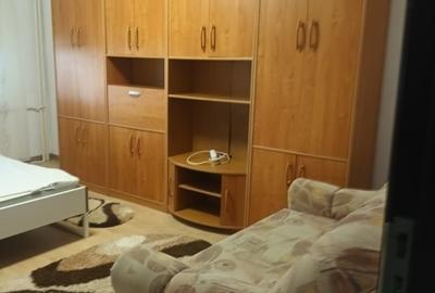 Garsonieră decomandată în Dacia