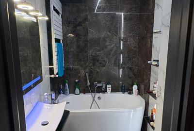 Apartament cu 2 camere decomandat în Floreasca