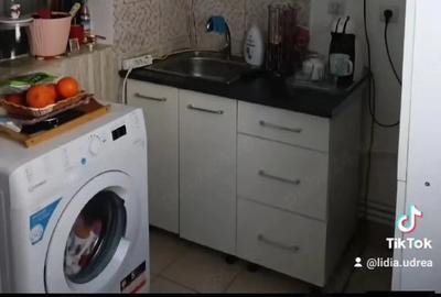 Garsonieră decomandată în Central - 4