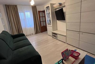 Casă cu 4 camere cu Teren 196 Mp în Palas