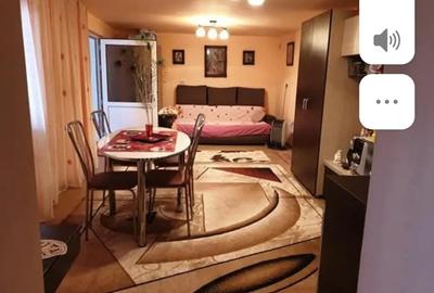 Casă cu 6 camere cu Teren 5000 Mp în Buicești - 2