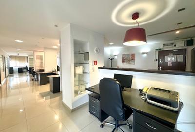 Apartament cu 6 camere decomandat, mobilat în 13 Septembrie - 21
