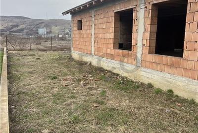 Casă cu 4 camere cu Teren 587 Mp în Central - 5