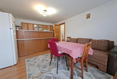 Apartament cu 3 camere decomandat, mobilat în Central - 2