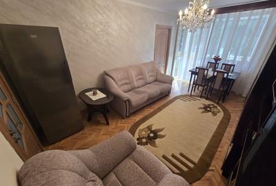 Apartament cu 3 camere decomandat, mobilat în Gheorghe Doja - 11