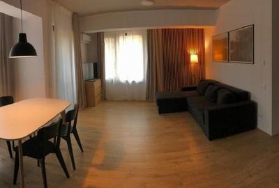Apartament cu 2 camere semidecomandat, mobilat în Brâncoveanu