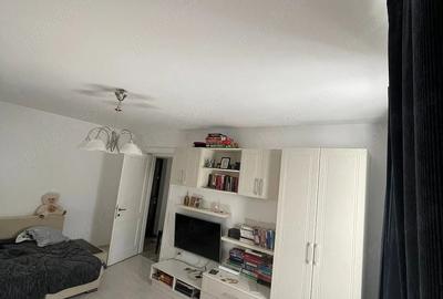 Apartament cu 3 camere decomandat în Veteranilor - 9