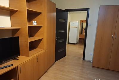 Garsonieră decomandată în Craiovița Nouă - 4