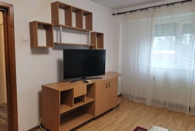 Garsonieră decomandată în Calarași 4 - 4