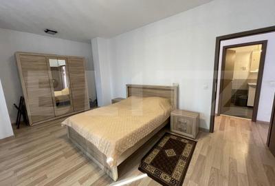Apartament cu 2 camere semidecomandat, mobilat în Central