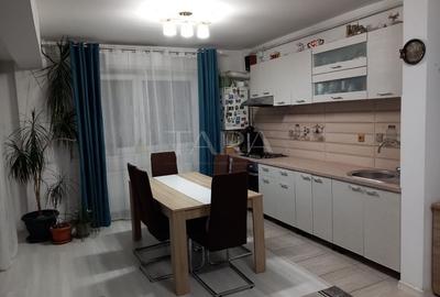 Apartament cu 3 camere decomandat, mobilat în Baciu