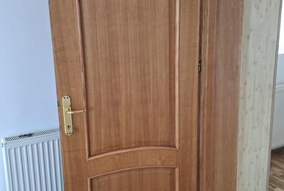 Casă cu 6 camere cu Teren 550 Mp în Corbeanca