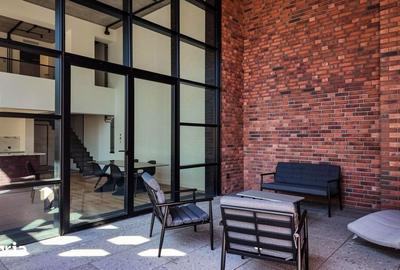 Apartament cu 4 camere în Pipera