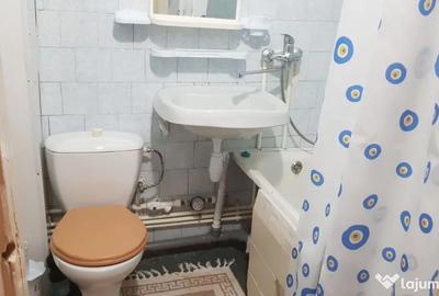 Garsonieră decomandată în Vitan