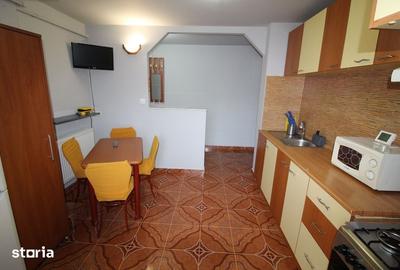 Apartament cu 2 camere decomandat în Central - 1