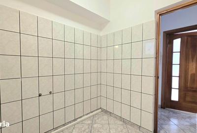 Casă cu 5 camere cu Canalizare în Dorobanți - 8