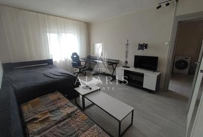 Garsonieră decomandată, mobilată în Complex Studențesc