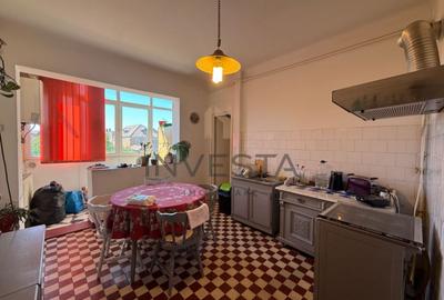 Apartament cu 3 camere decomandat, mobilat în Central - 3