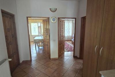 Casă cu 4 camere în Central - 5