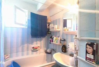 Apartament cu 3 camere în Gojdu