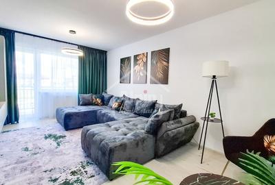 Apartament cu 2 camere decomandat, mobilat în Tractorul