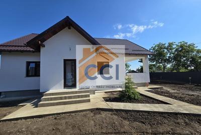 Casă individuală cu 3 camere cu Canalizare în Sărata (Sărata) - 2