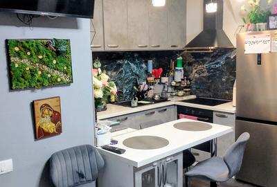 Apartament cu 2 camere decomandat în Take Ionescu