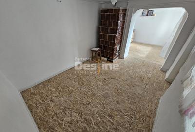 Casă individuală cu 2 camere cu Canalizare în Bârlad - 1
