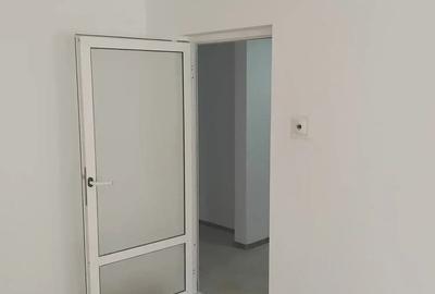 Apartament cu 3 camere decomandat în Sud - 1