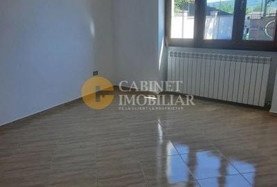 Casă individuală cu 8 camere cu Canalizare în Dancu - 22