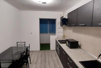 Apartament cu 2 camere decomandat, mobilat în Republicii - 11