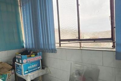 Apartament cu 2 camere decomandat în Radu Negru - 10