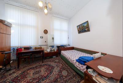 Apartament cu 3 camere decomandat în Centrul Istoric - 9
