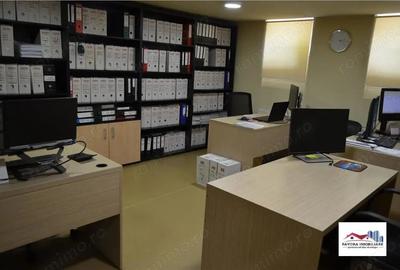 Spațiu comercial, de 70 mp, în Central - 5