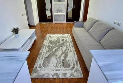 Apartament cu 2 camere semidecomandat, mobilat în Ultracentral