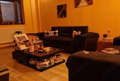 Apartament cu 3 camere decomandat în Central - 4