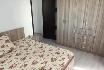 Apartament cu 2 camere semidecomandat, mobilat în Berceni