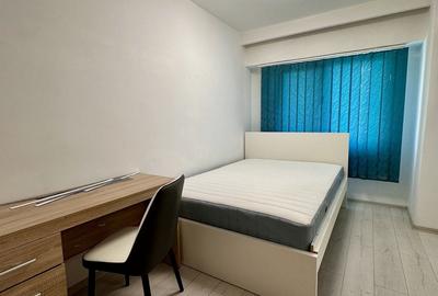 Apartament cu 3 camere decomandat în Obor