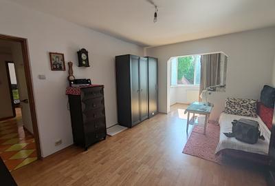 Apartament cu 2 camere decomandat în Central - 3