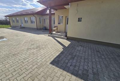 Casă individuală cu 2 camere cu Canalizare în Unirii - 3