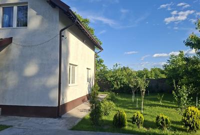 Casă cu 4 camere în Exterior Vest - 1