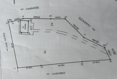 Casă cu 5 camere cu Teren 200 Mp în Central