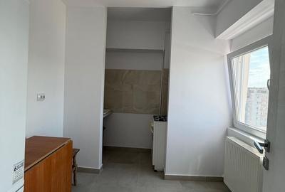Garsonieră nedecomandată în Central - 3