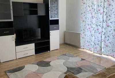 Apartament cu 2 camere semidecomandat în Florești