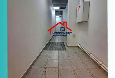 Spațiu comercial, de 125 mp, în 9 Mai - 3