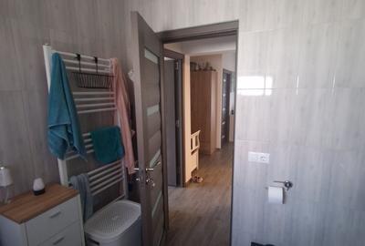 Casă cu 3 camere în Vetiș - 3
