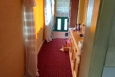 Casă cu 3 camere cu Teren 2588 Mp în Central