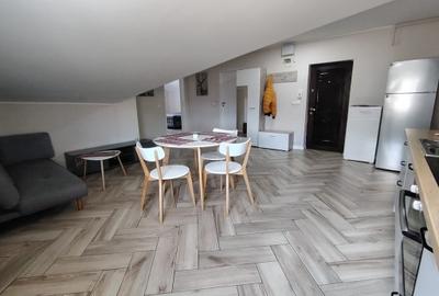 Apartament cu 3 camere semidecomandat în Florești - 2