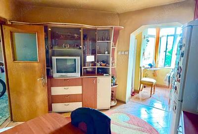 Apartament cu 3 camere în Central - 3