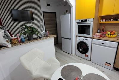 Apartament cu 2 camere semidecomandat în Est